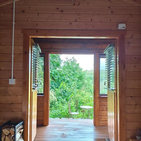 An Cábáin Cúlú *